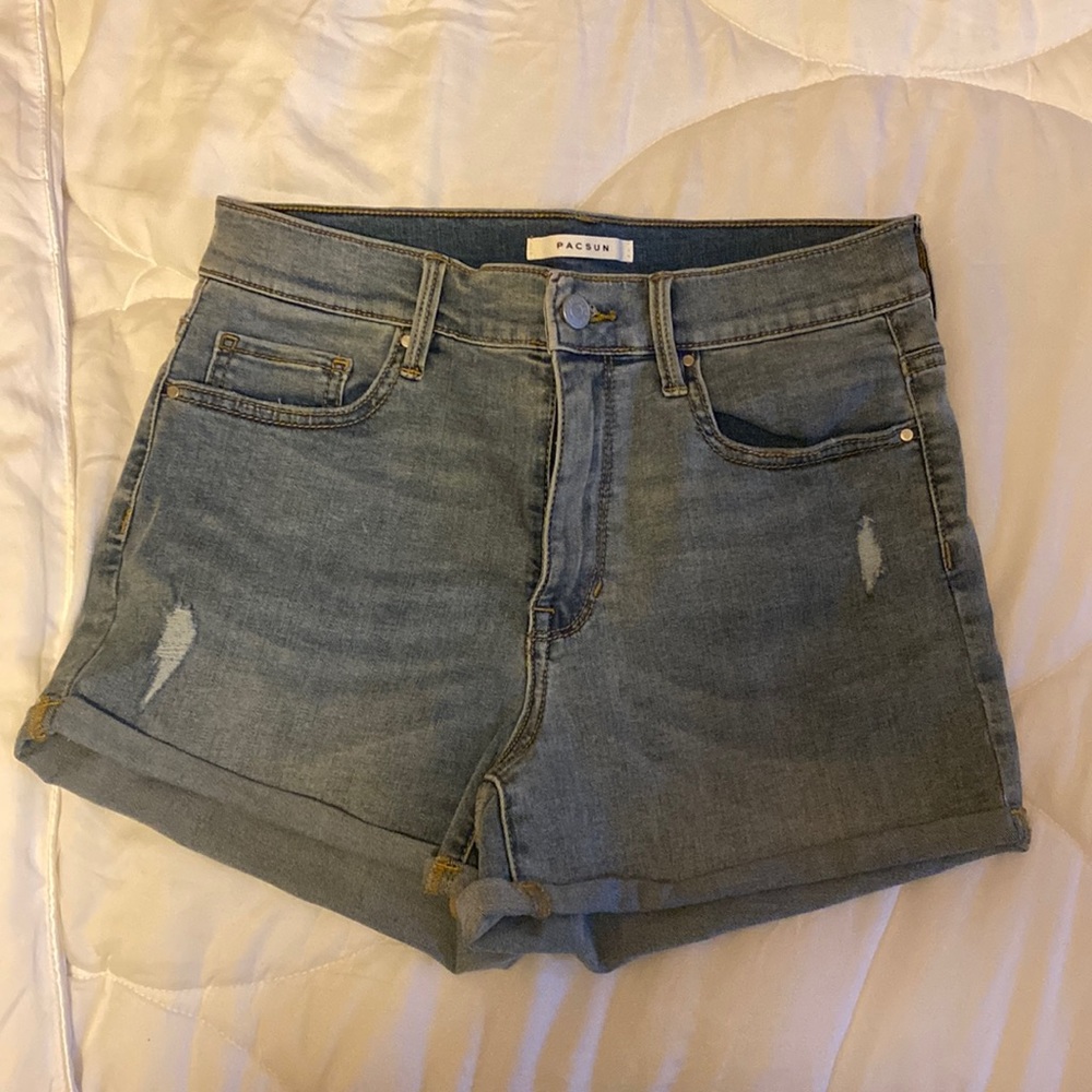 PacSun shortie shorts, never worn!
